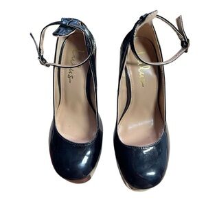 Lulus black patent leather platform heels Size 5.5 boxFI